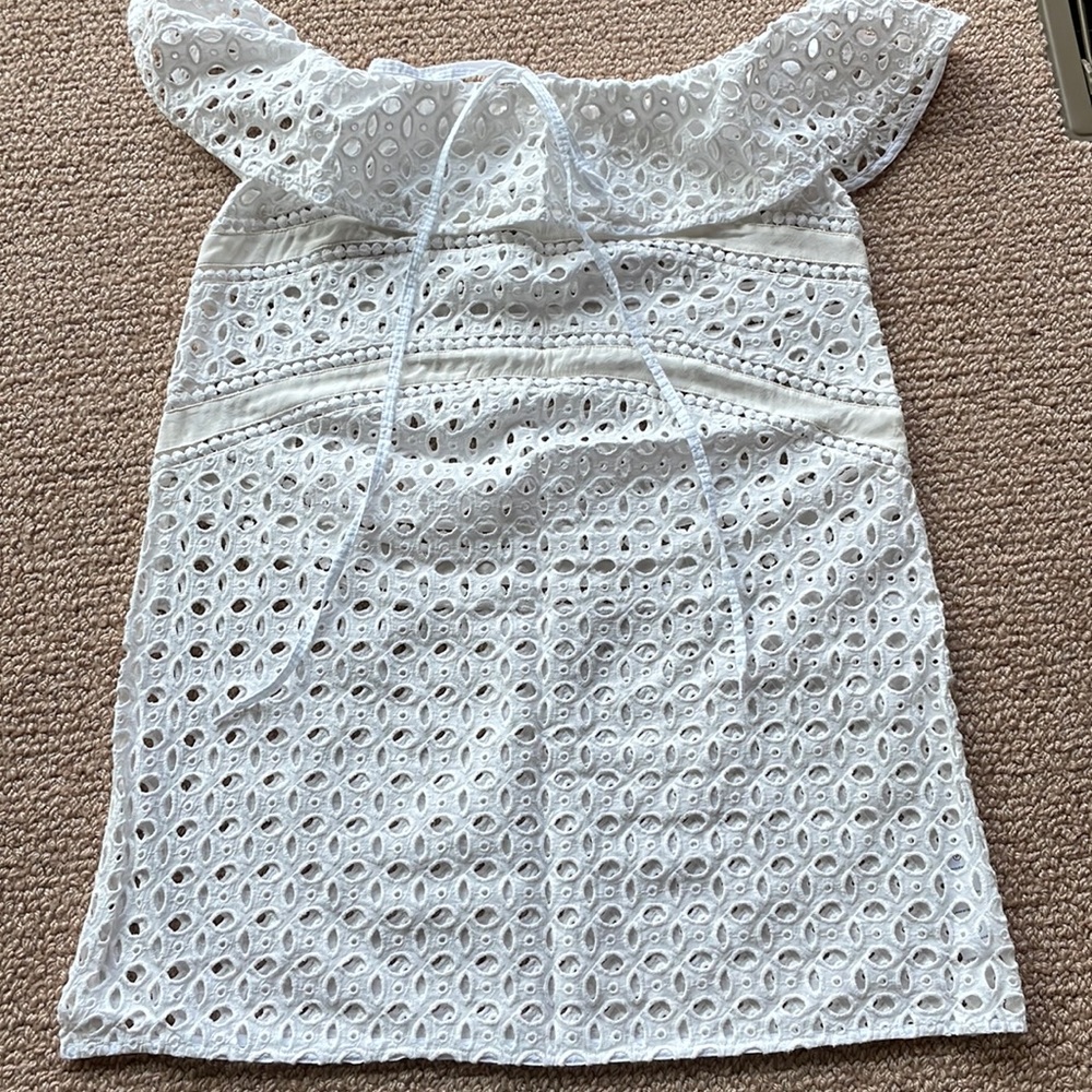 Kisuii White Eyelet Coverup (Small)